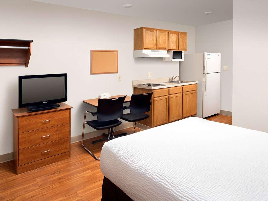 Extended Stay America Select Suites - Denver - Aurora Room photo