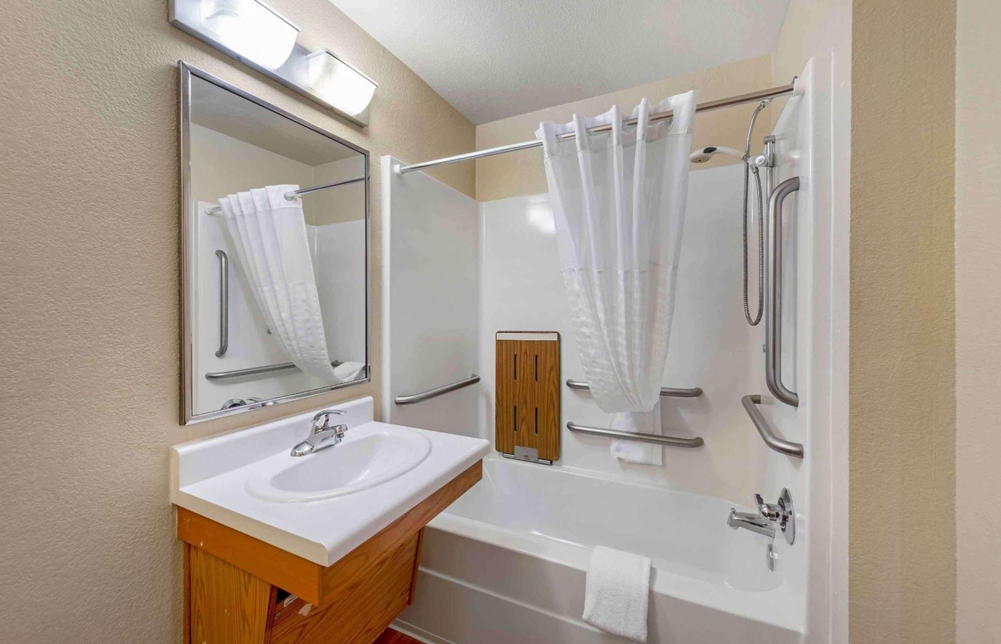 Extended Stay America Select Suites - Denver - Aurora Exterior photo