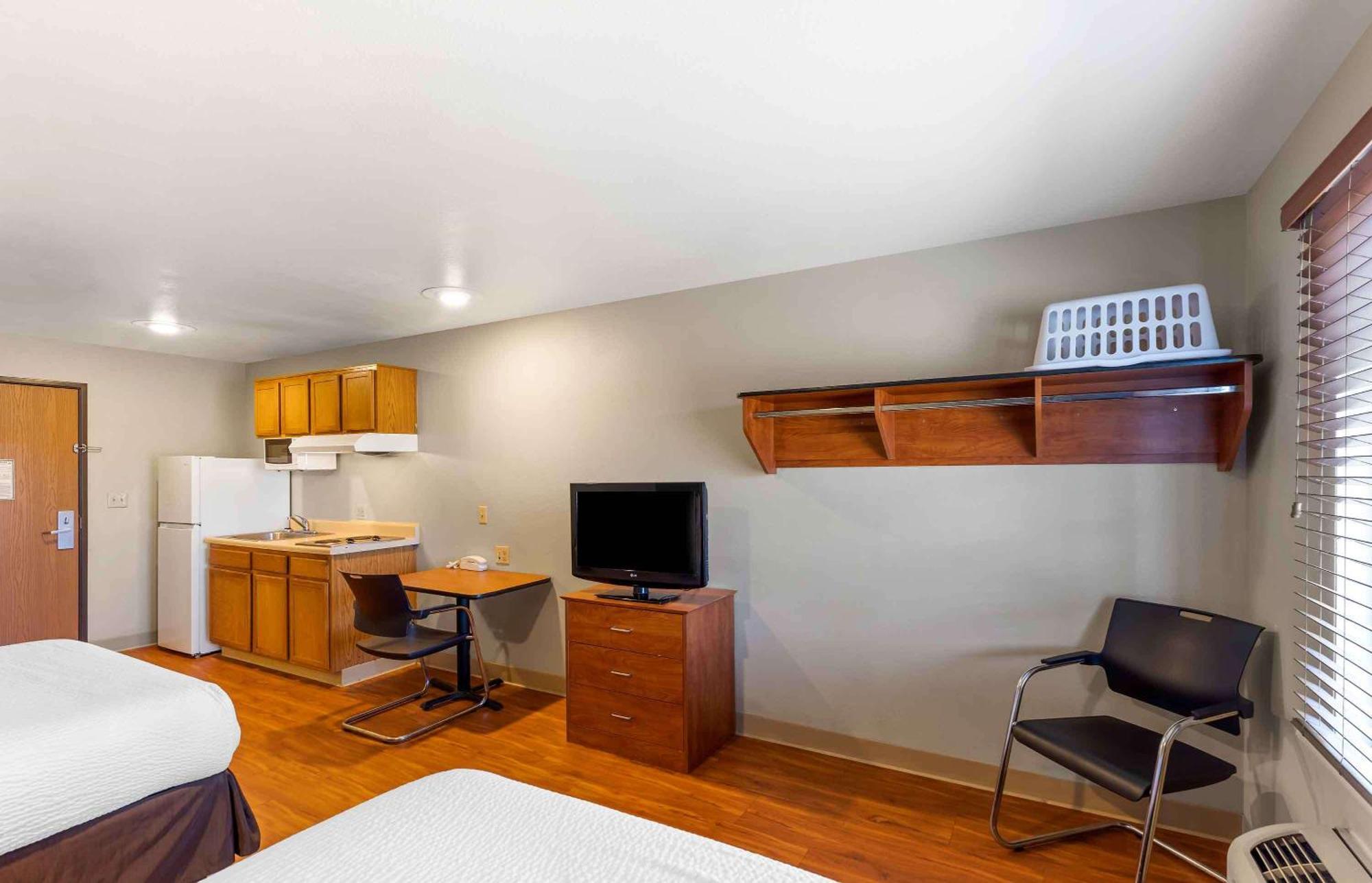 Extended Stay America Select Suites - Denver - Aurora Exterior photo