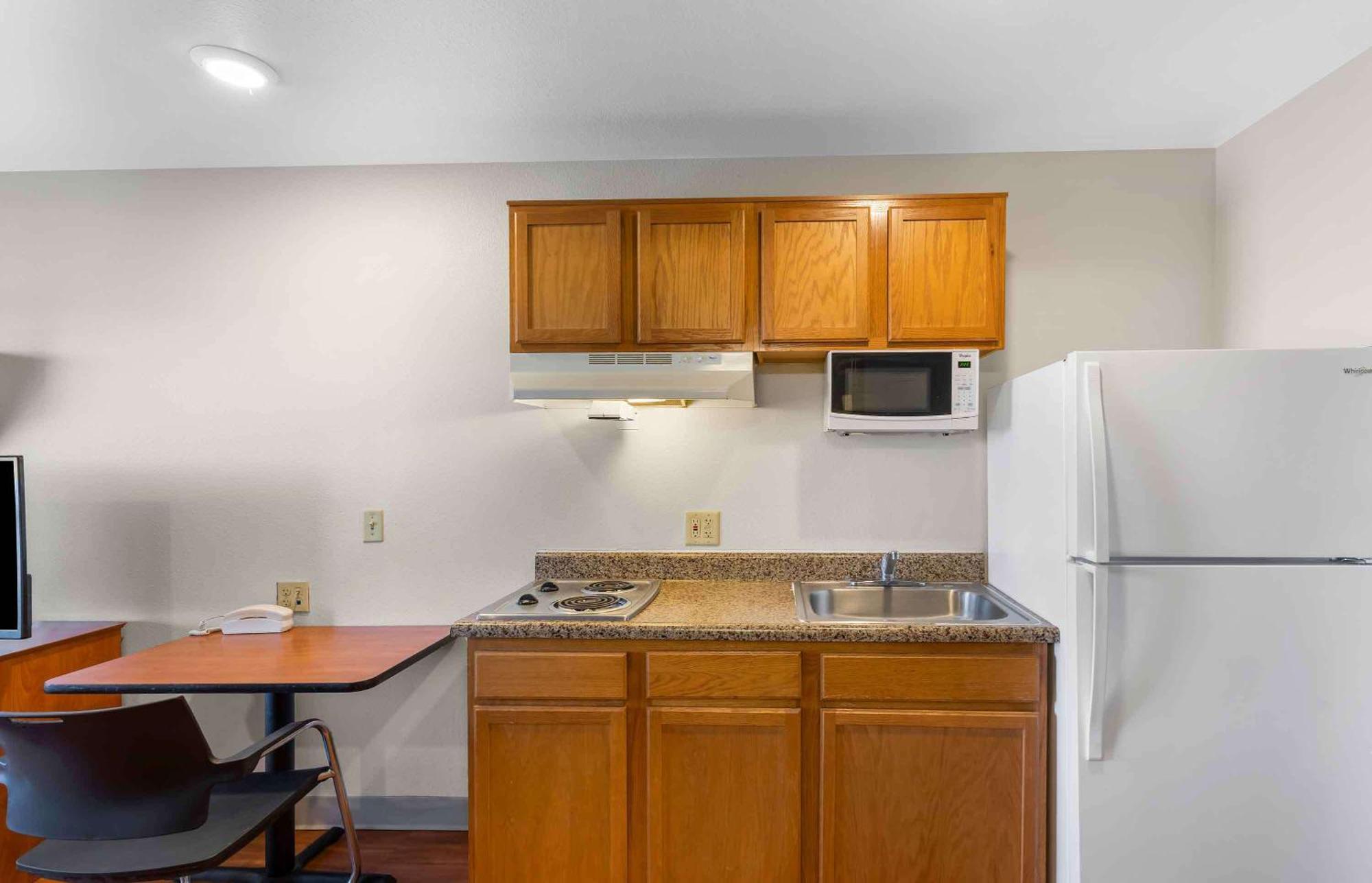 Extended Stay America Select Suites - Denver - Aurora Exterior photo